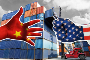 中美贸易战下的航运变局_00